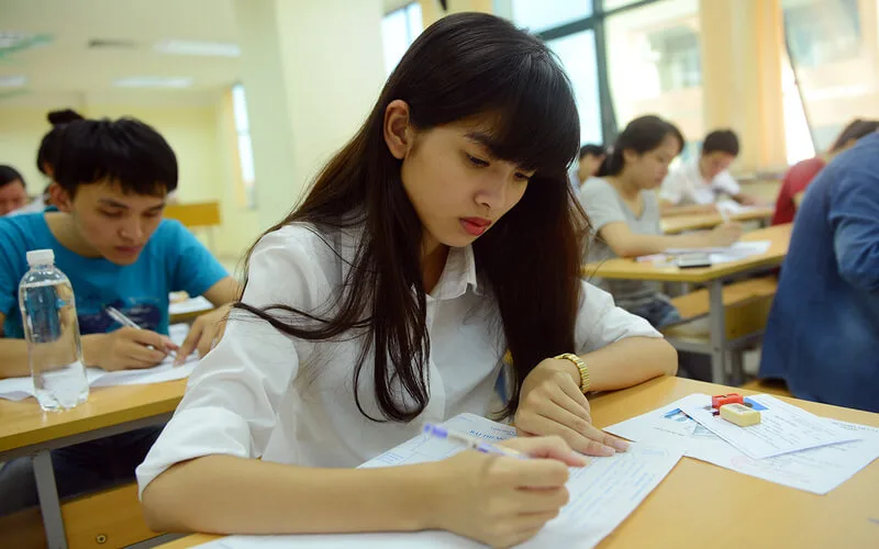 Học khối A hiệu quả cần nắm chắc lý thuyết, luyện bài đều và tổng hợp lỗi sai thường xuyên